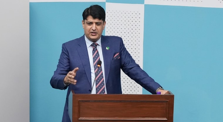 Stories Untold : The Real Reason Pakistani Books Don’t Go Global (And How to Fix It) Pakistani